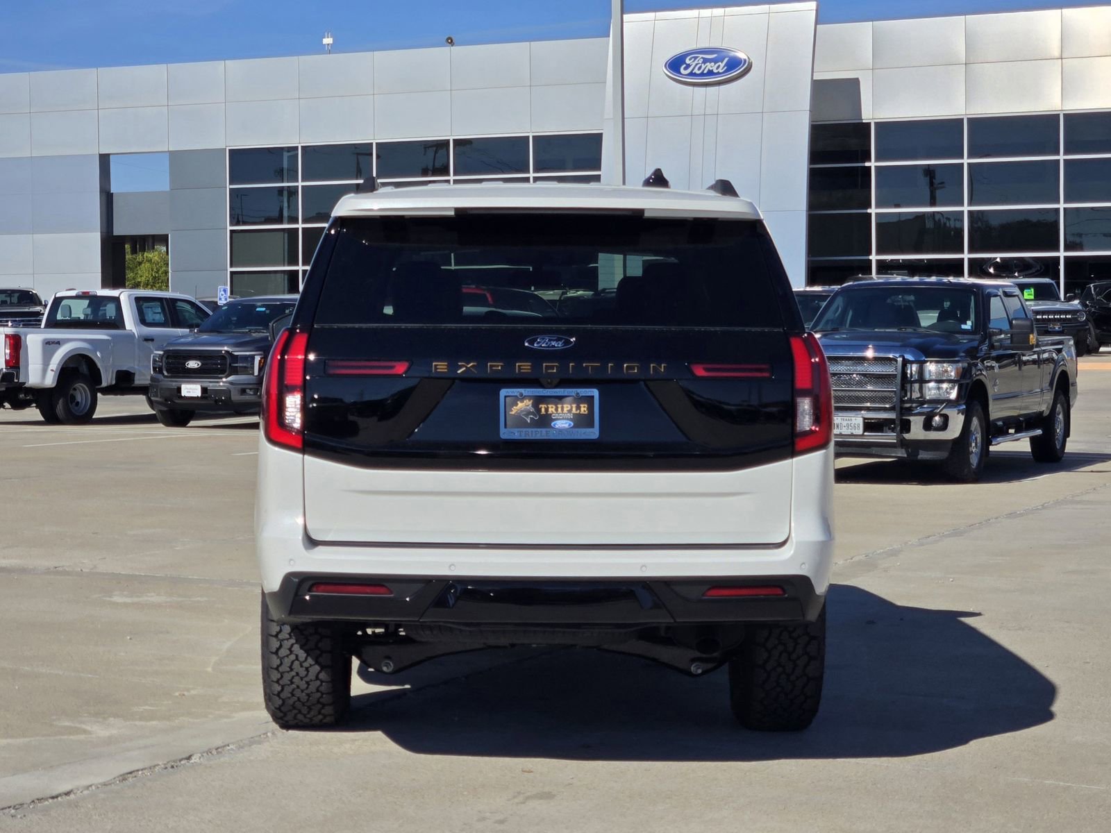 New 2025 Ford Expedition Tremor image 8