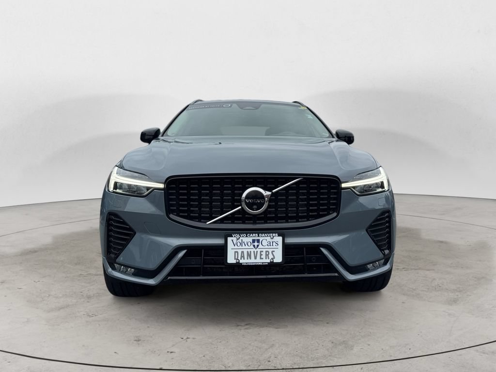 Certified 2024 Volvo XC60 B5 Plus w/ Protection Package Premier AWD/4WD image 24