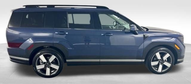Used 2025 Hyundai Santa Fe Limited image 10