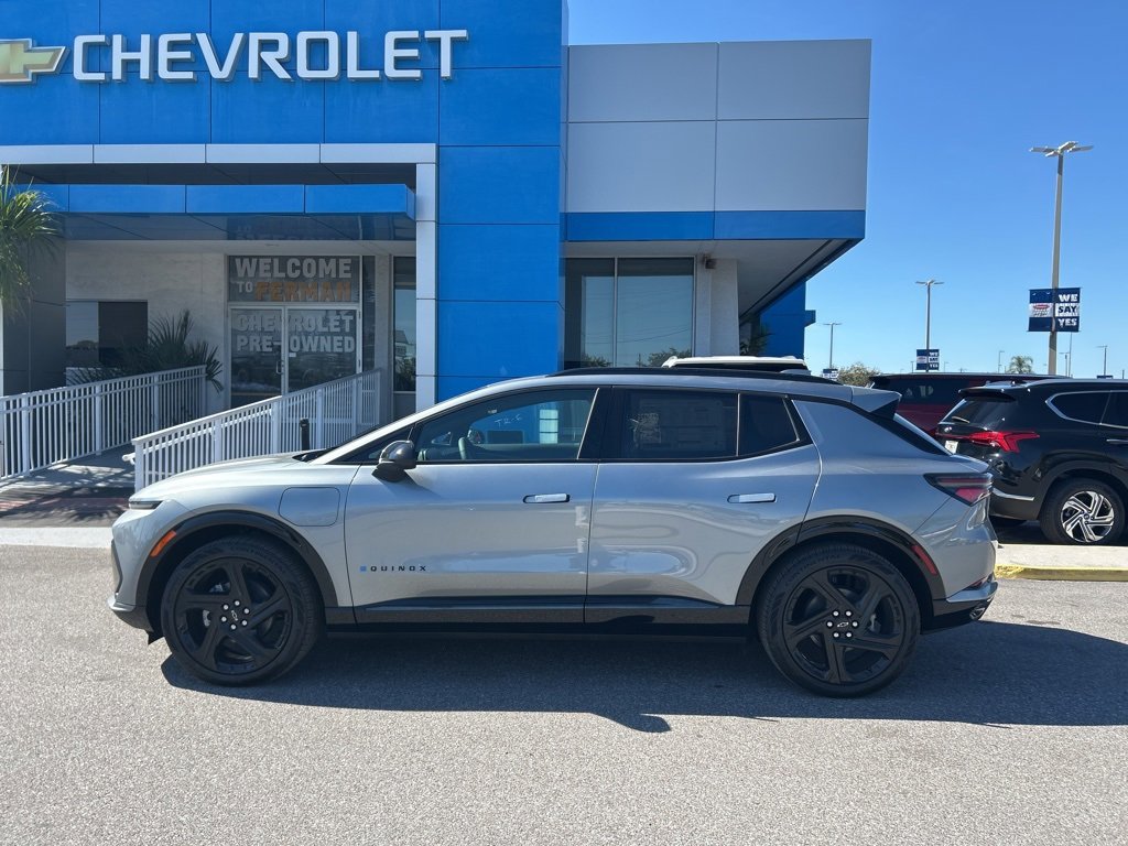 Used 2025 Chevrolet Equinox EV RS image 8