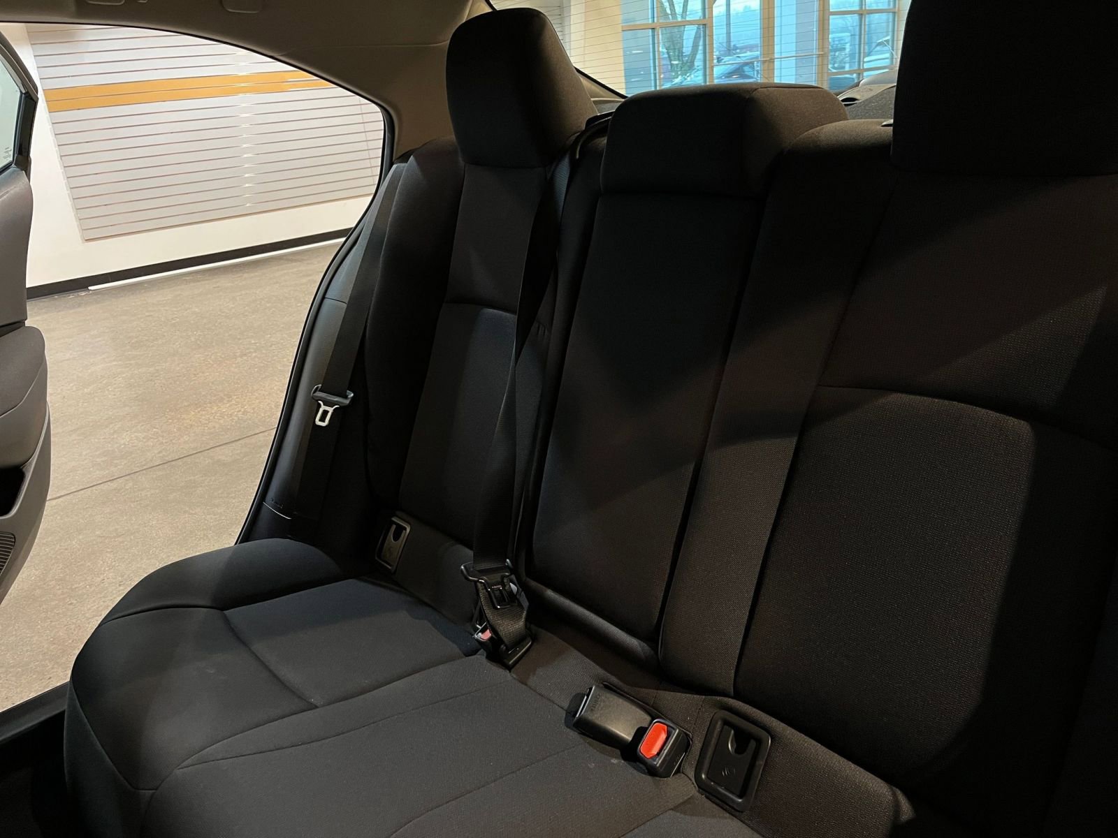 Used 2025 Toyota Corolla LE image 38