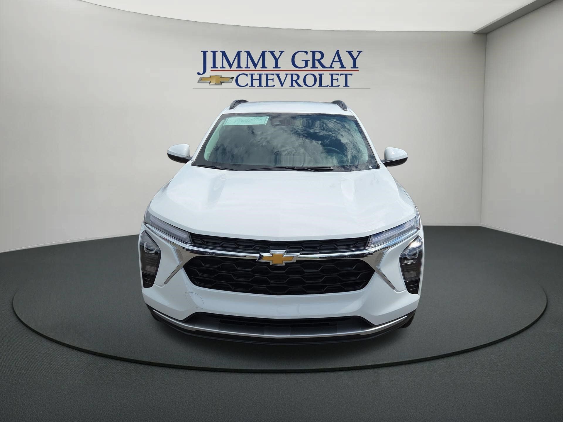 New 2026 Chevrolet Trax LT w/ Driver Confidence Package FWD image 8