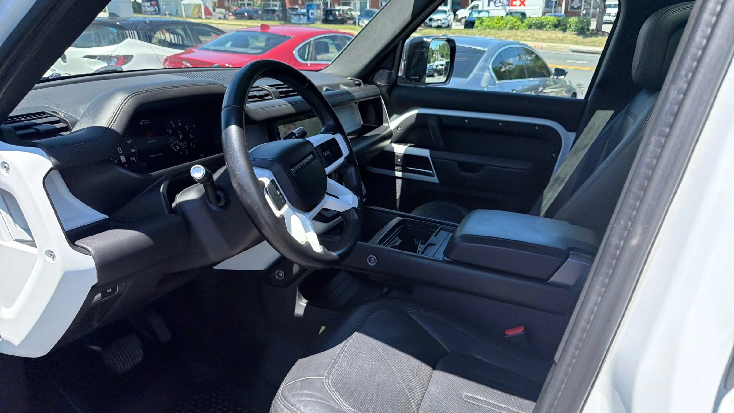 Used 2020 Land Rover Defender 110 SE AWD/4WD image 9