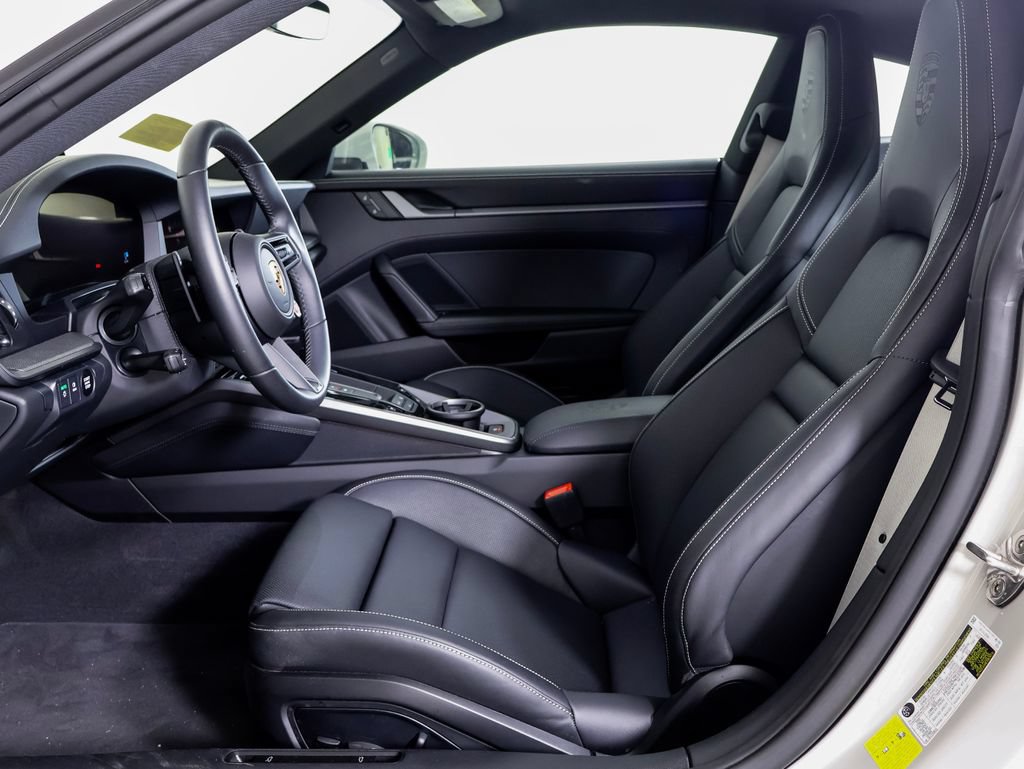 Certified 2026 Porsche 911 Carrera RWD image 4