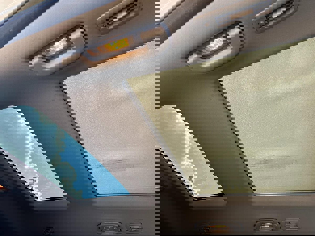 Used 2014 Mercedes-Benz GL 550 4MATIC image 31