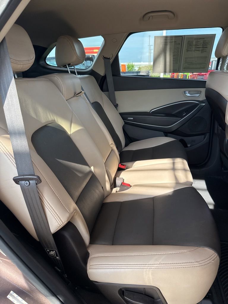 Used 2014 Hyundai Santa Fe GLS image 31