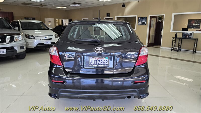 Used 2009 Toyota Matrix S FWD image 9