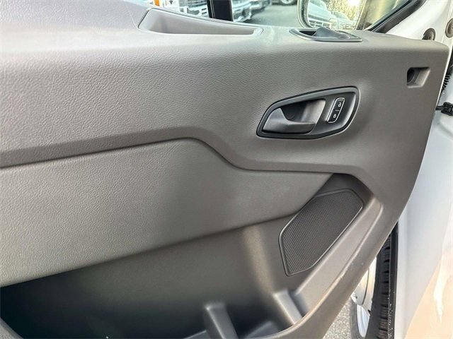 New 2025 Ford Transit 250 Low Roof AWD image 9
