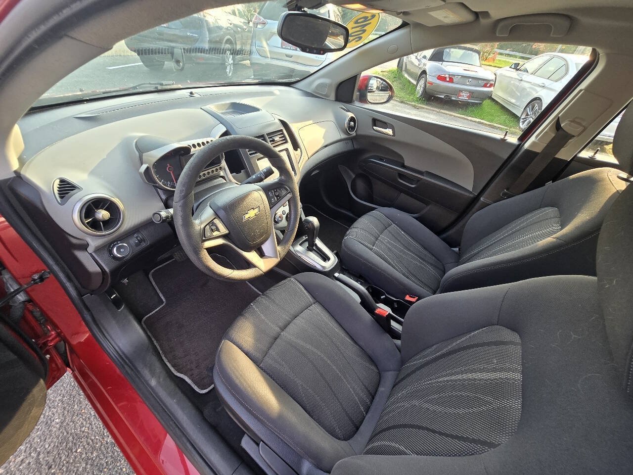 Used 2016 Chevrolet Sonic LT w/ Wheels and Fog Lamp Package FWD image 15