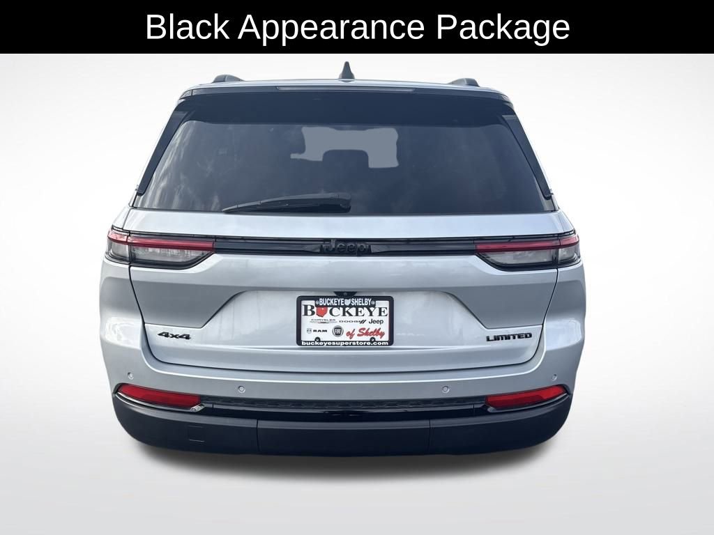 Certified 2023 Jeep Grand Cherokee Limited w/ Black Appearance Package image 5