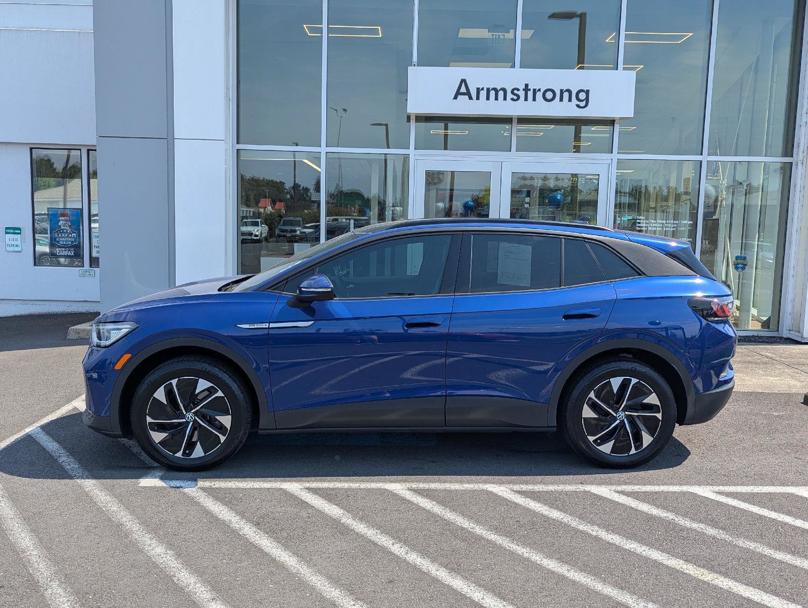 Used 2022 Volkswagen ID.4 Pro S AWD/4WD image 2