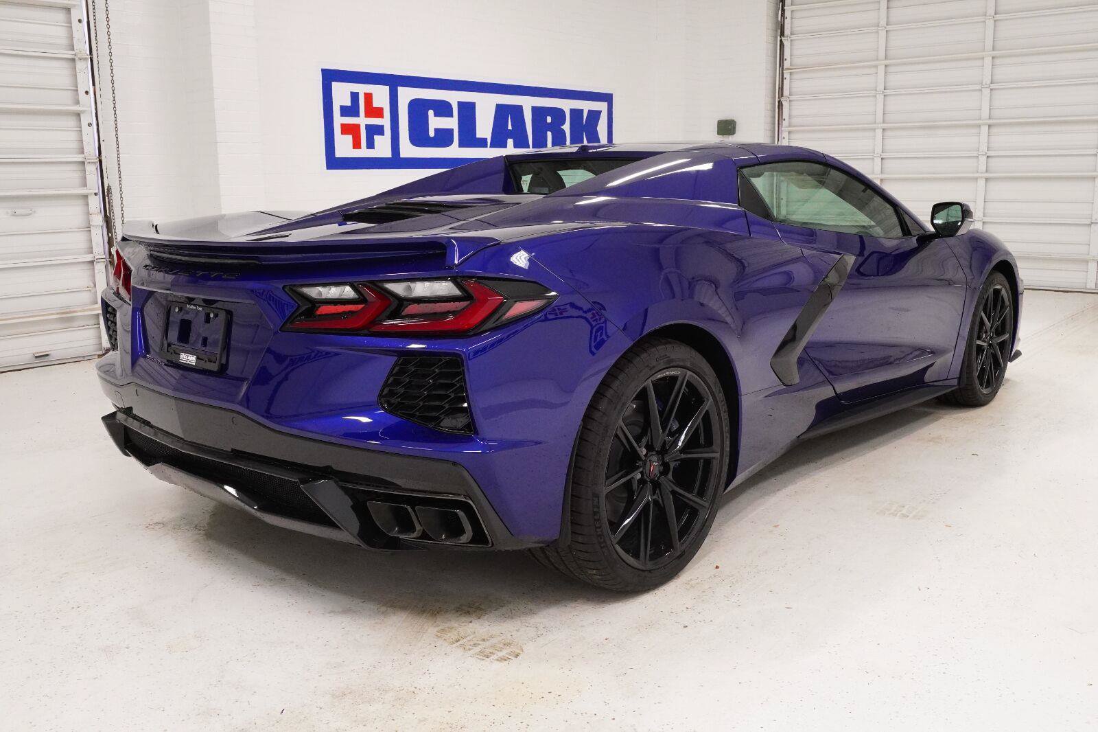 New 2027 Chevrolet Corvette Stingray Convertible RWD image 31