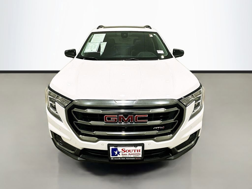 Used 2024 GMC Terrain AT4 w/ Infotainment Package II AWD/4WD image 2