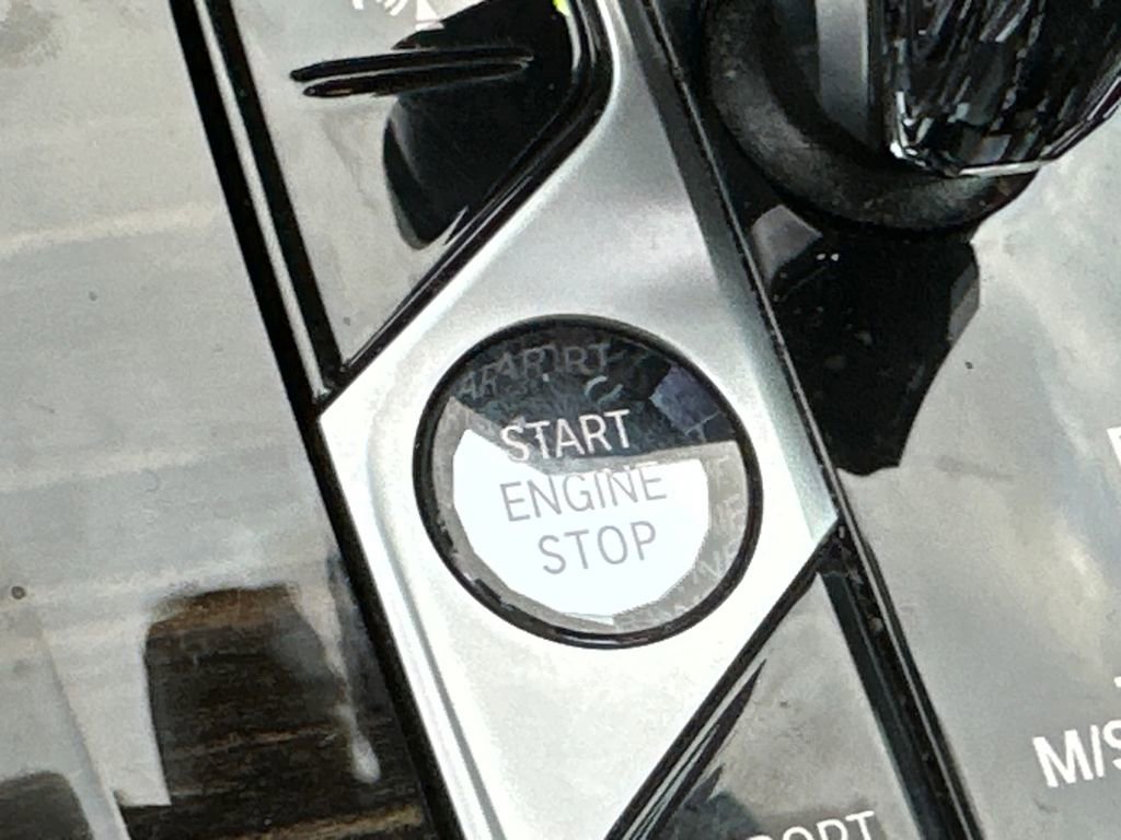 Used 2021 BMW X5 xDrive40i w/ Executive Package image 33