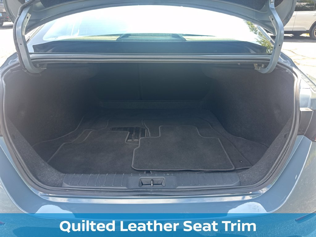 Used 2025 Nissan Sentra SV FWD image 28