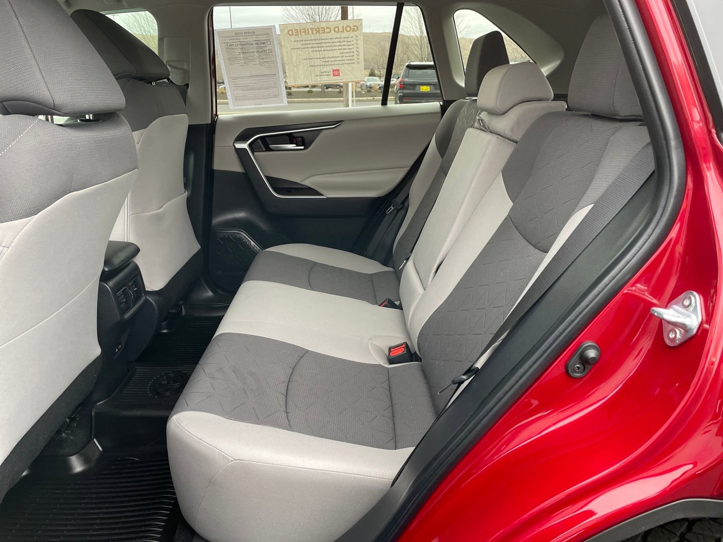 Certified 2025 Toyota RAV4 XLE w/ Convenience Package image 15