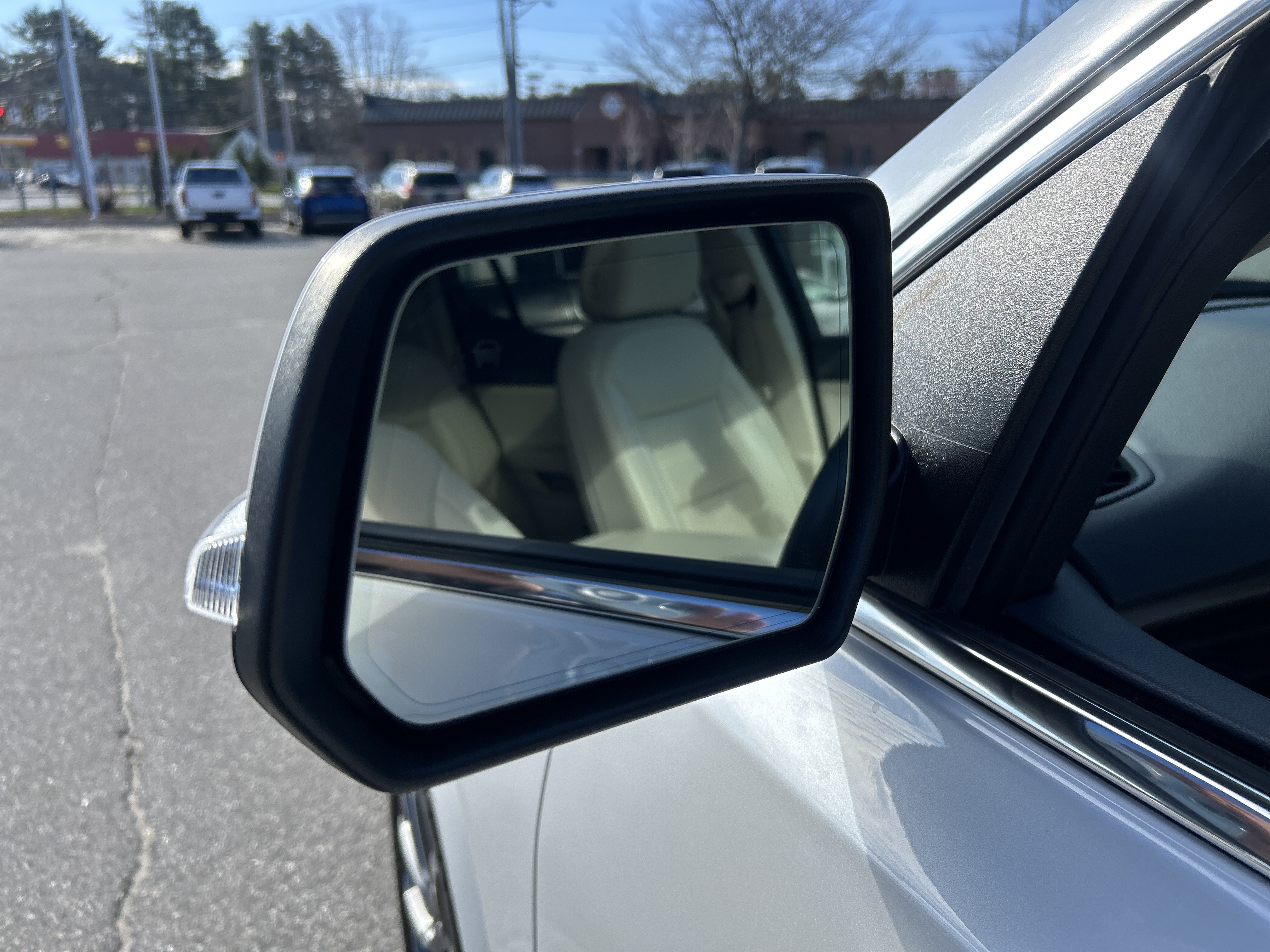 Used 2021 GMC Acadia Denali w/ LPO, Floor Liner Package AWD/4WD image 10