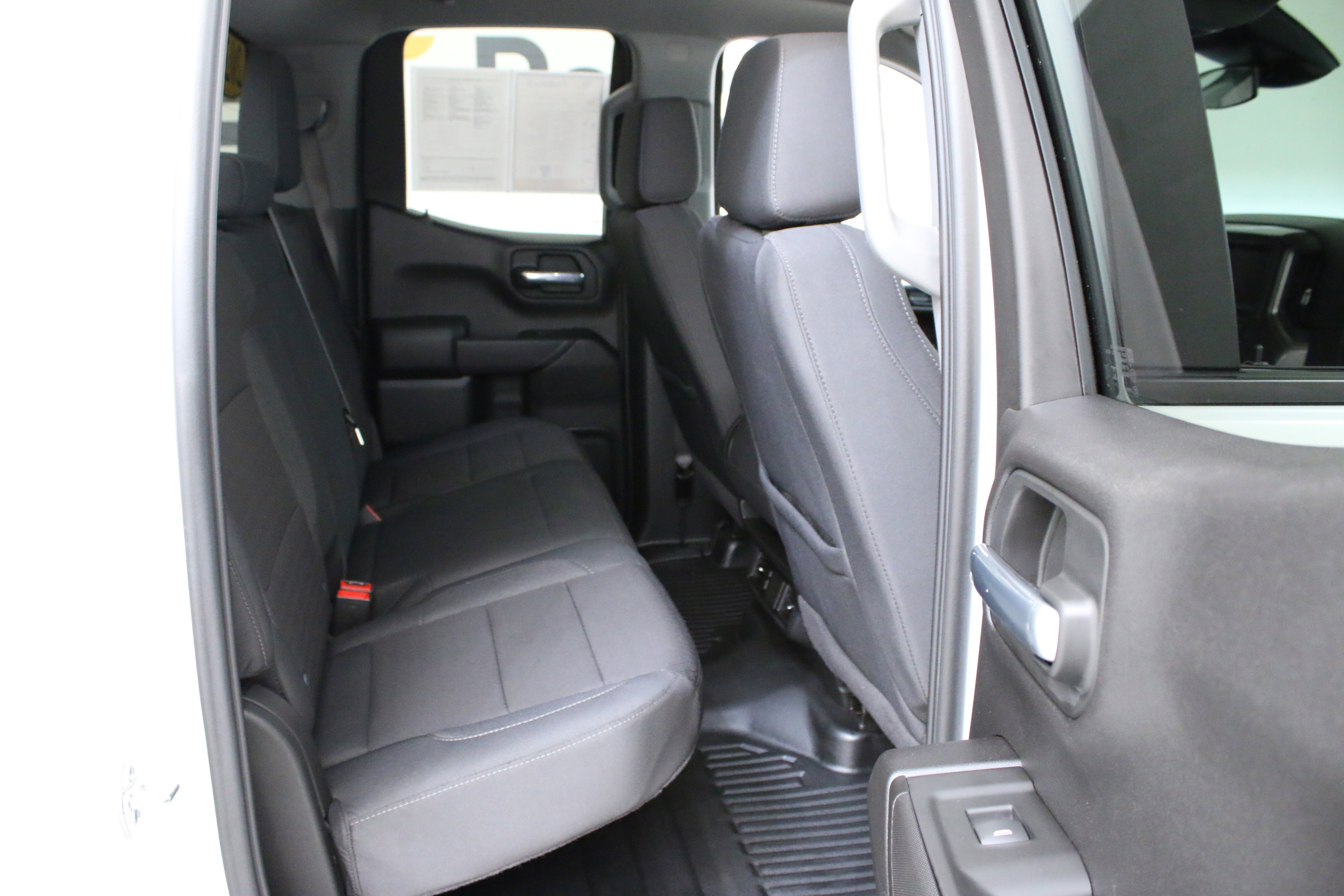 Used 2025 GMC Sierra 1500 Pro w/ Pro Value Package image 25