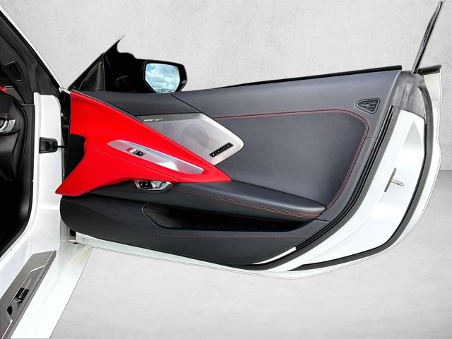 Used 2021 Chevrolet Corvette Stingray Preferred Cpe w/ Z51 Performance Package RWD image 19