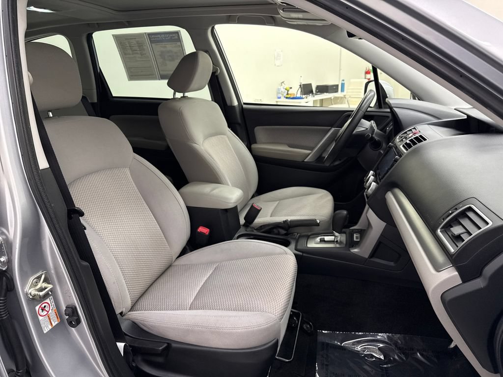 Used 2018 Subaru Forester 2.5i Premium w/ All-Weather Package AWD/4WD image 23
