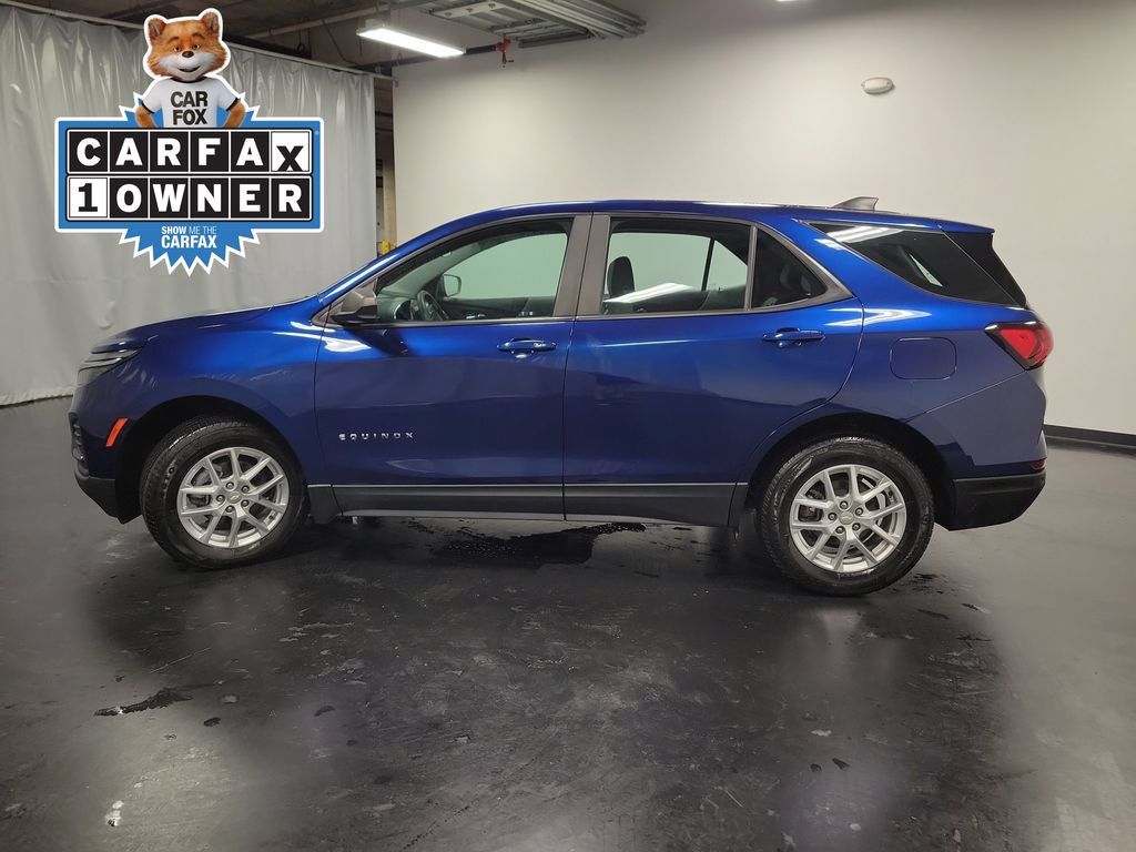 Used 2022 Chevrolet Equinox LS AWD/4WD image 5