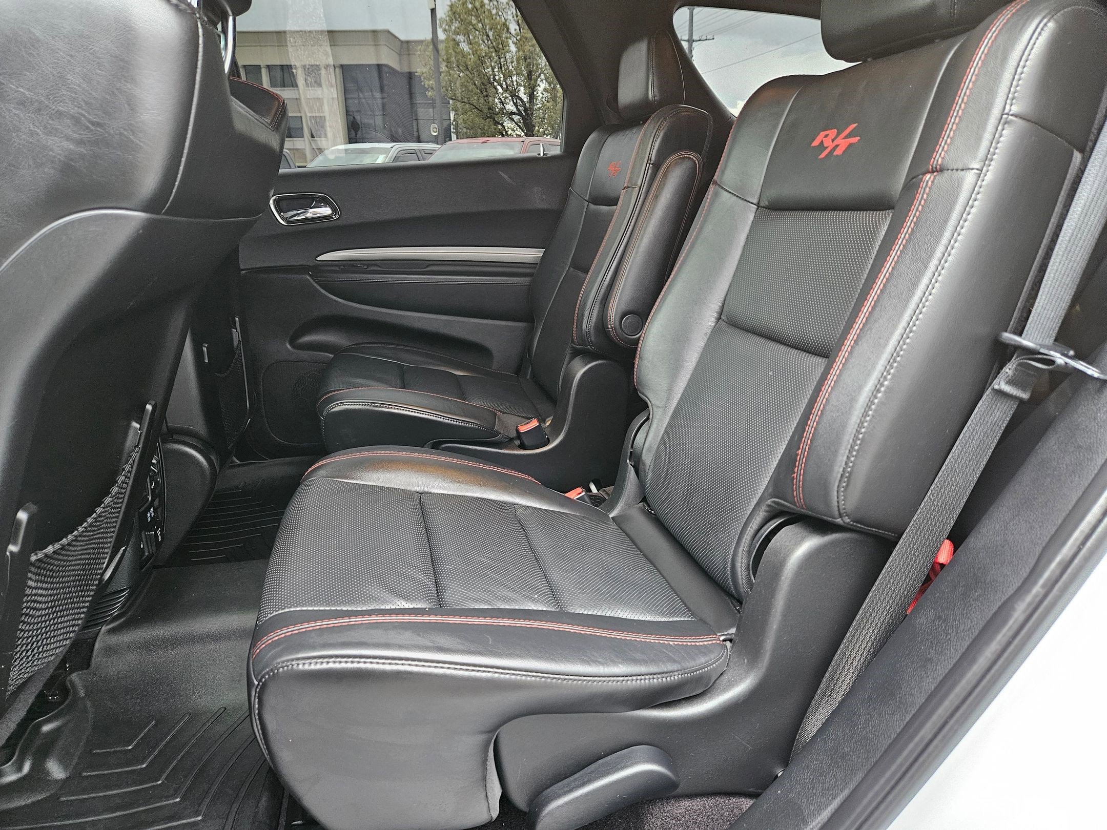 Used 2018 Dodge Durango R/T w/ Technology Group image 30