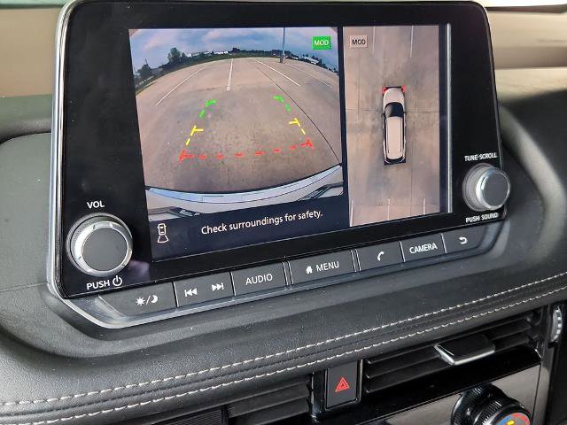 Certified 2021 Nissan Rogue SV FWD image 18