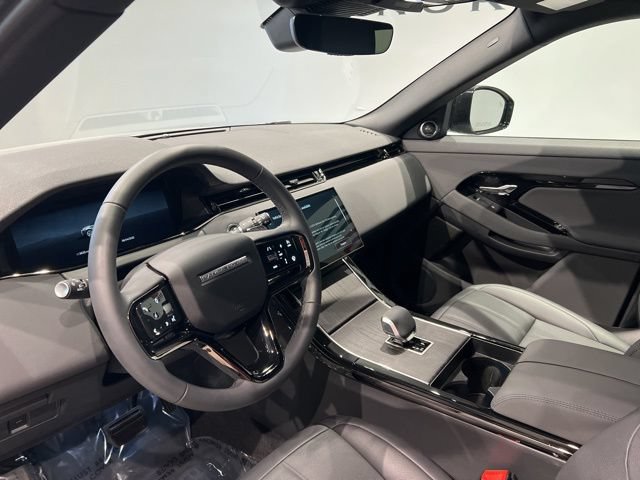 Used 2025 Land Rover Range Rover Evoque S AWD/4WD image 20