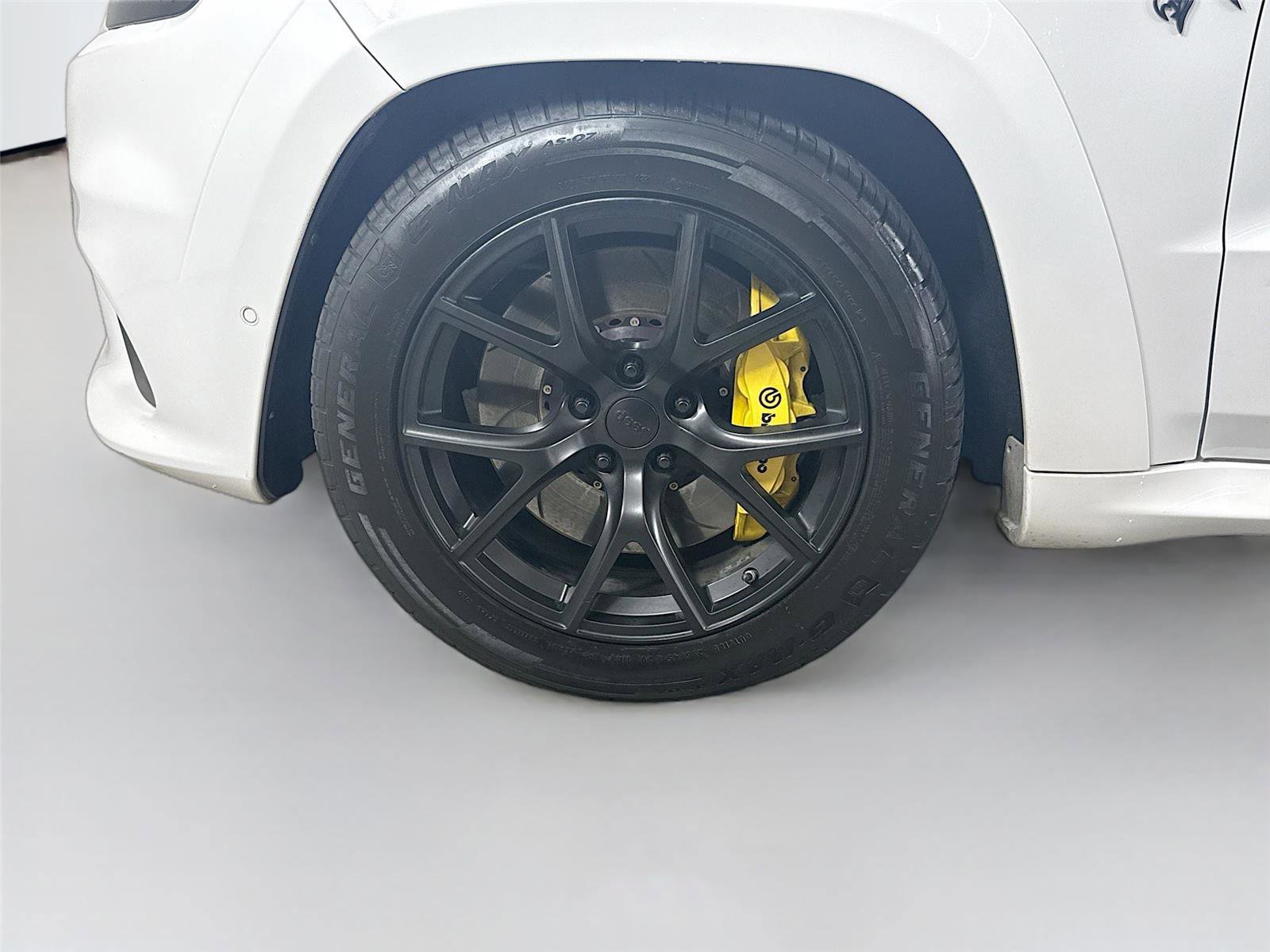 Used 2019 Jeep Grand Cherokee Trackhawk w/ Trailer Tow Group IV image 26