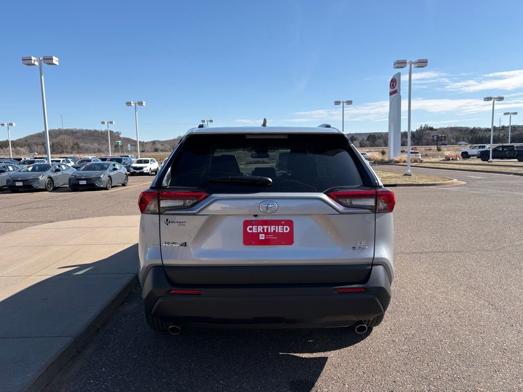 Certified 2025 Toyota RAV4 LE AWD/4WD image 3