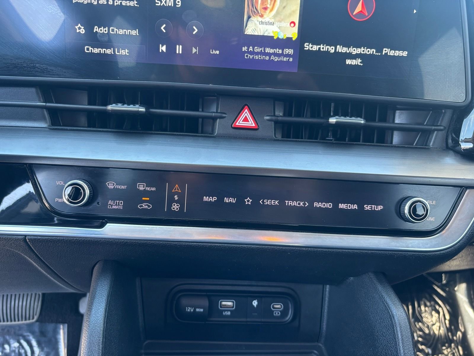 Used 2023 Kia Sportage EX image 23