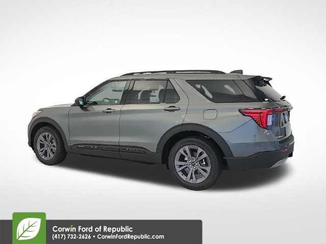 New 2026 Ford Explorer Active w/ Active Comfort Package AWD/4WD image 7