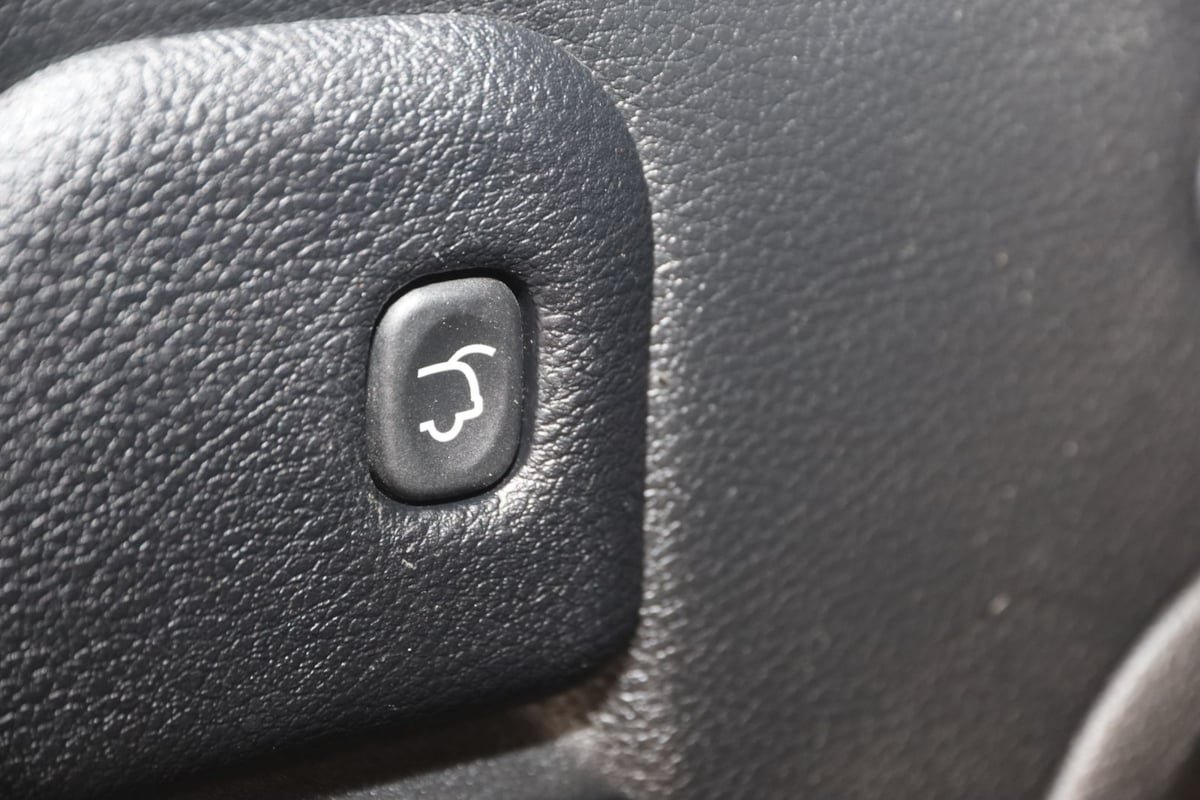 Used 2021 Jeep Grand Cherokee Limited AWD/4WD image 45