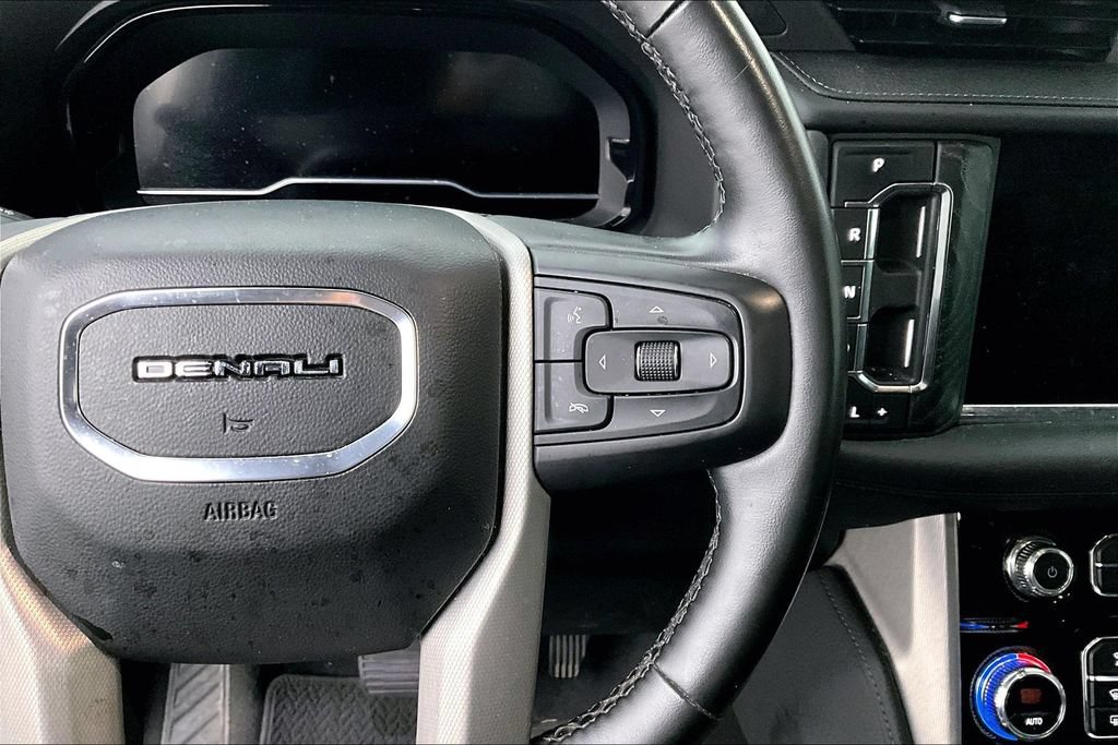 Used 2023 GMC Yukon Denali AWD/4WD image 24
