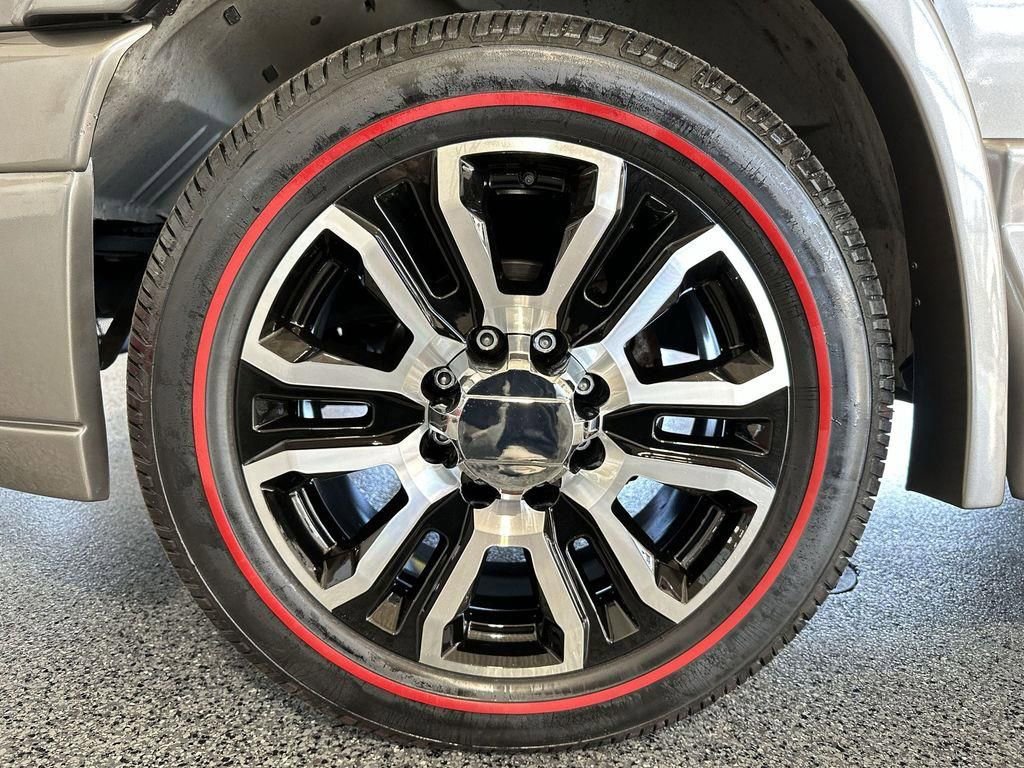 Used 2024 GMC Savana 2500 w/ Driver Convenience Package image 28