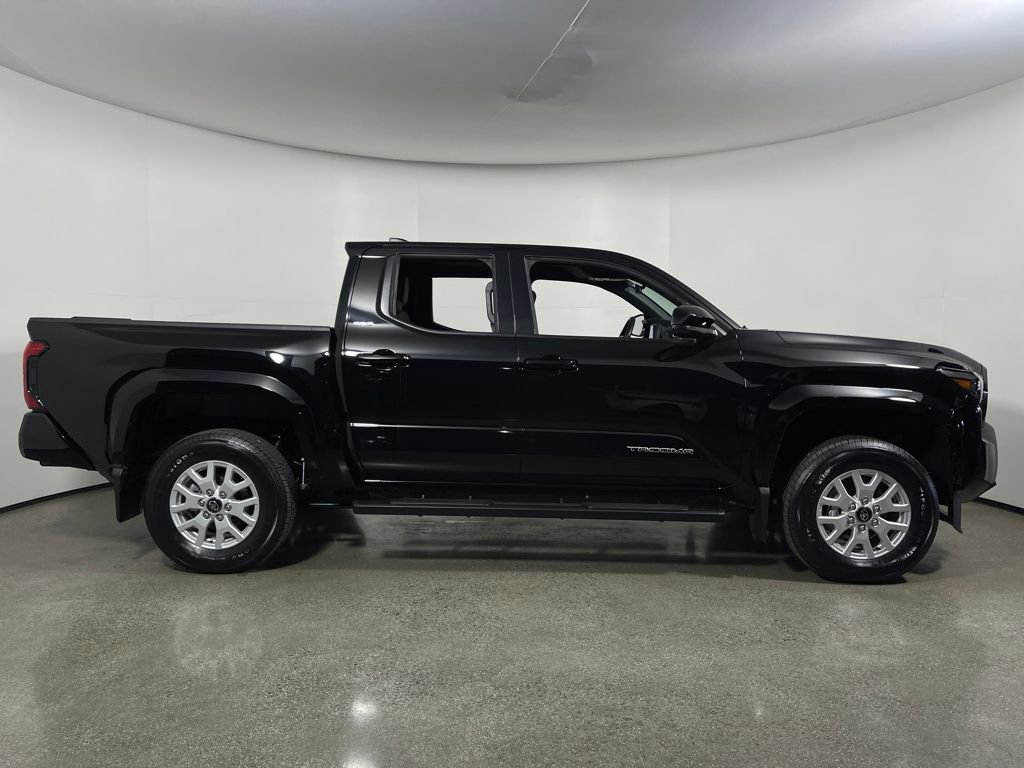 New 2026 Toyota Tacoma SR5 image 2