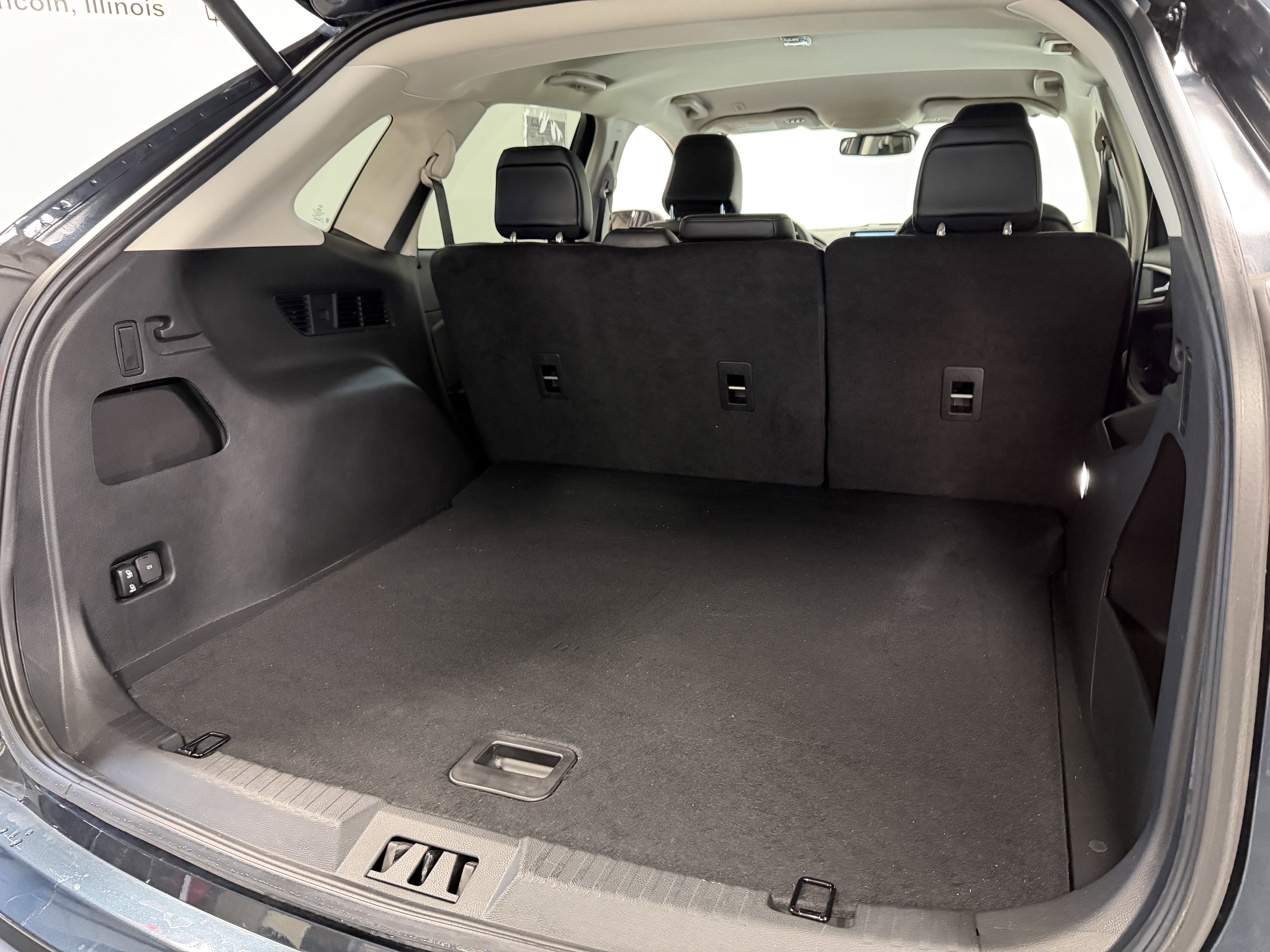 Used 2024 Ford Edge SEL w/ Convenience Package image 24