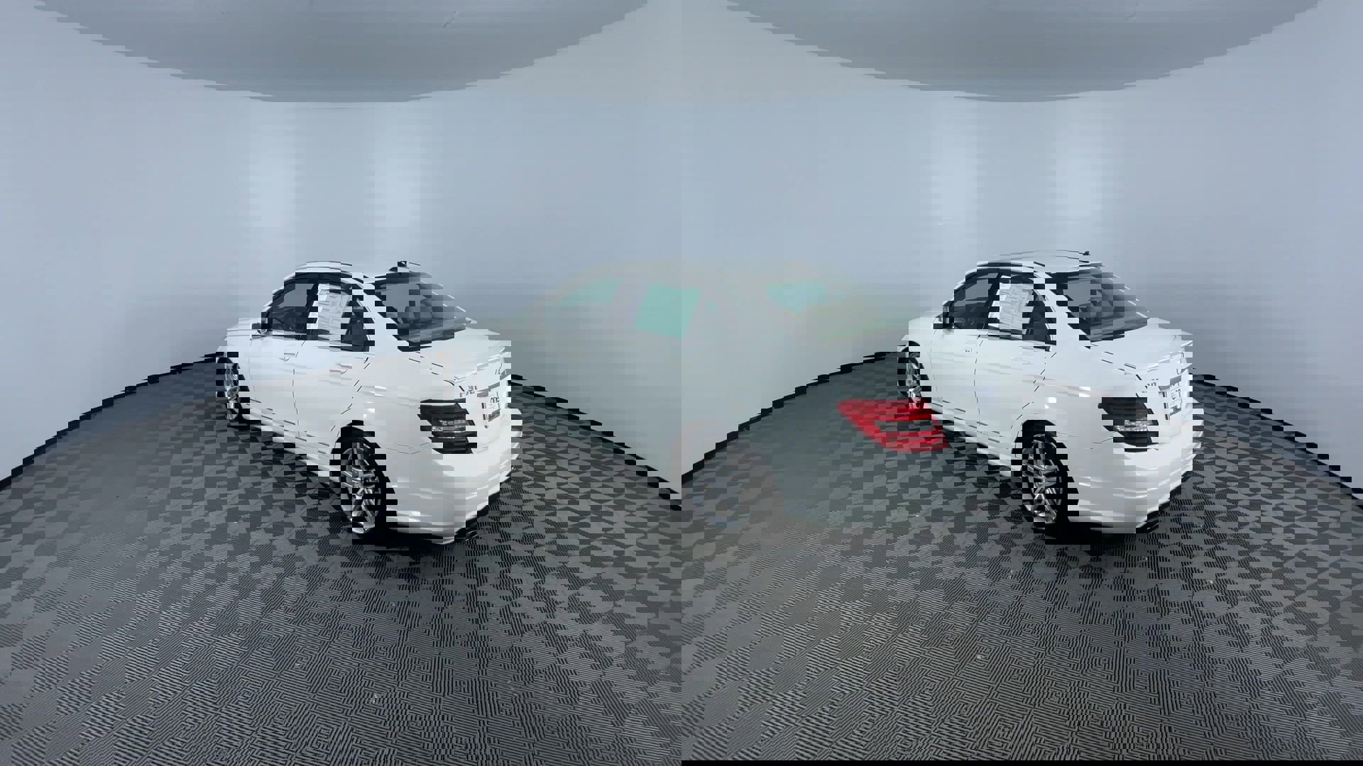 Used 2012 Mercedes-Benz C 300 4MATIC Sedan image 7