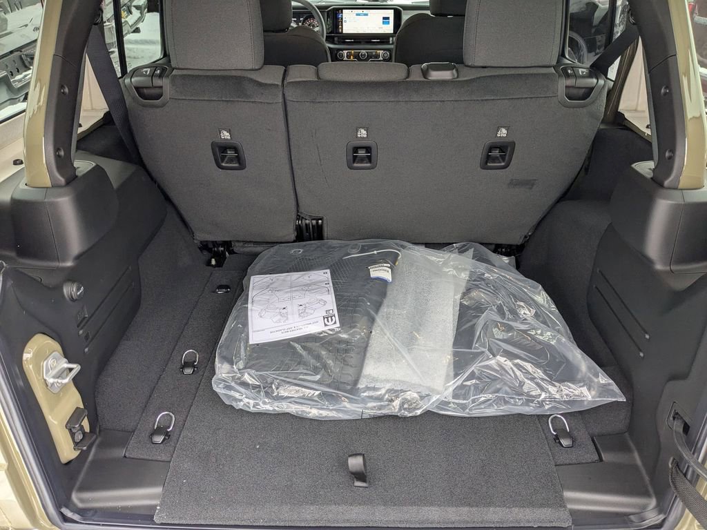 New 2026 Jeep Wrangler Unlimited Sport image 24