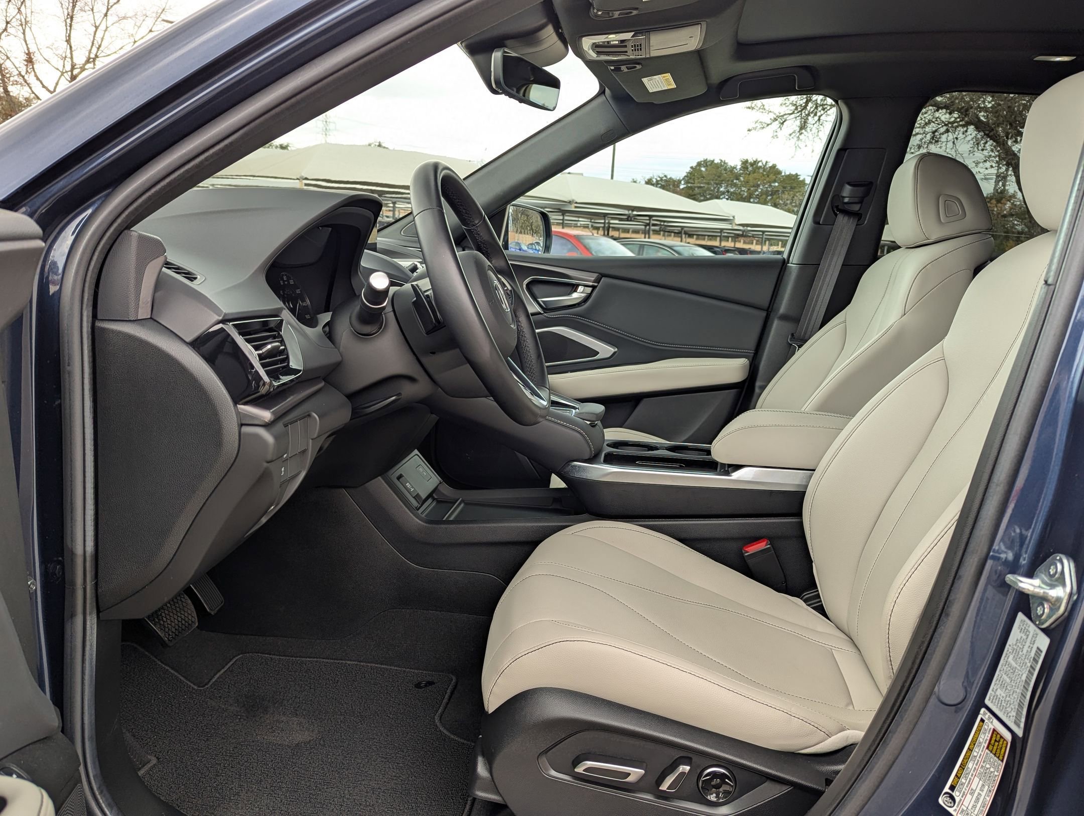 Certified 2025 Acura RDX SH-AWD image 10