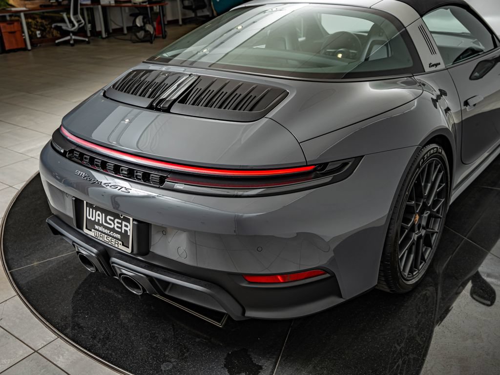 Certified 2026 Porsche 911 Targa 4 GTS AWD/4WD image 22