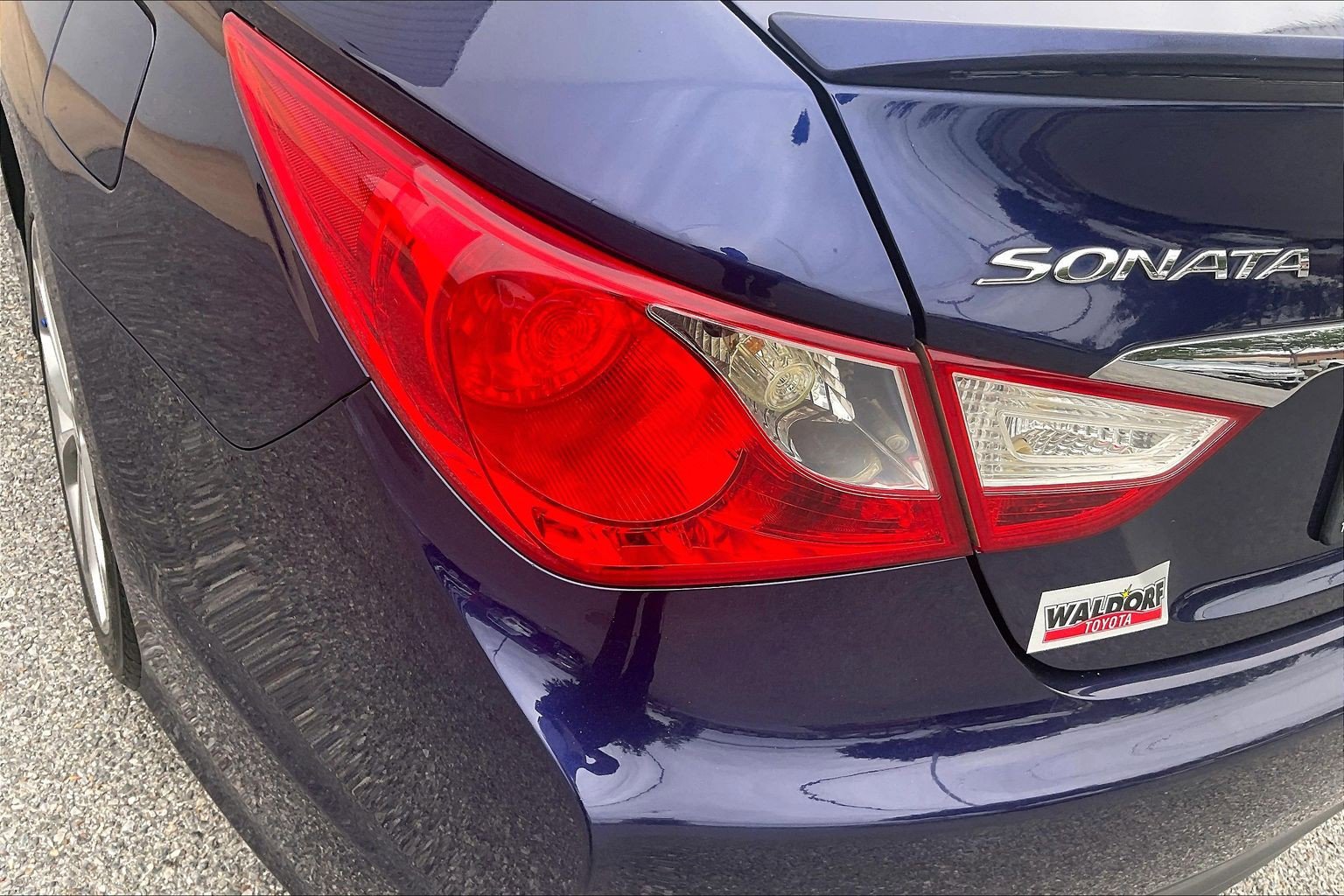 Used 2014 Hyundai Sonata SE FWD image 32