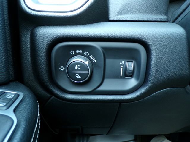 Used 2024 RAM 3500 Big Horn image 20