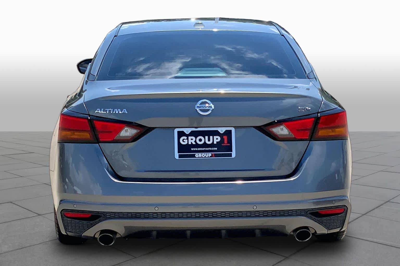Used 2021 Nissan Altima 2.5 SR FWD image 5