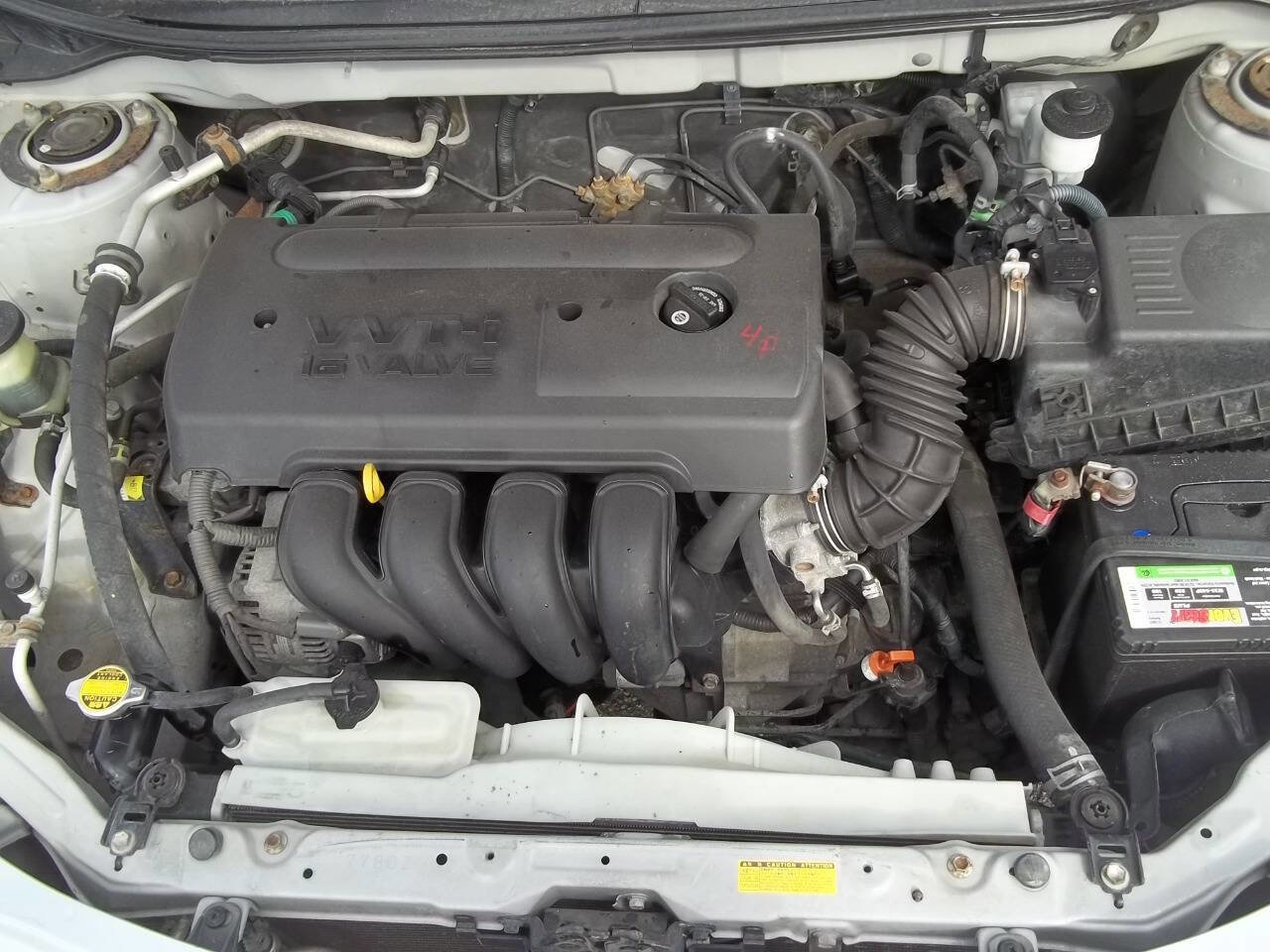 Used 2005 Pontiac Vibe w/ Power Group Value Package image 15