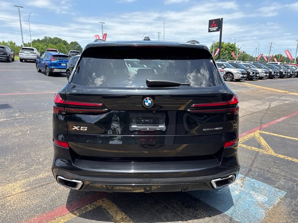 Used 2024 BMW X5 sDrive40i w/ M Sport Package RWD image 5