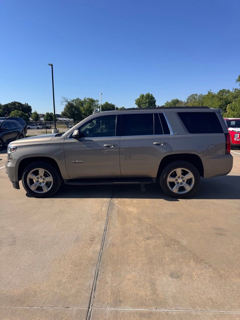Used 2019 Chevrolet Tahoe LT w/ Texas Edition Package RWD image 4