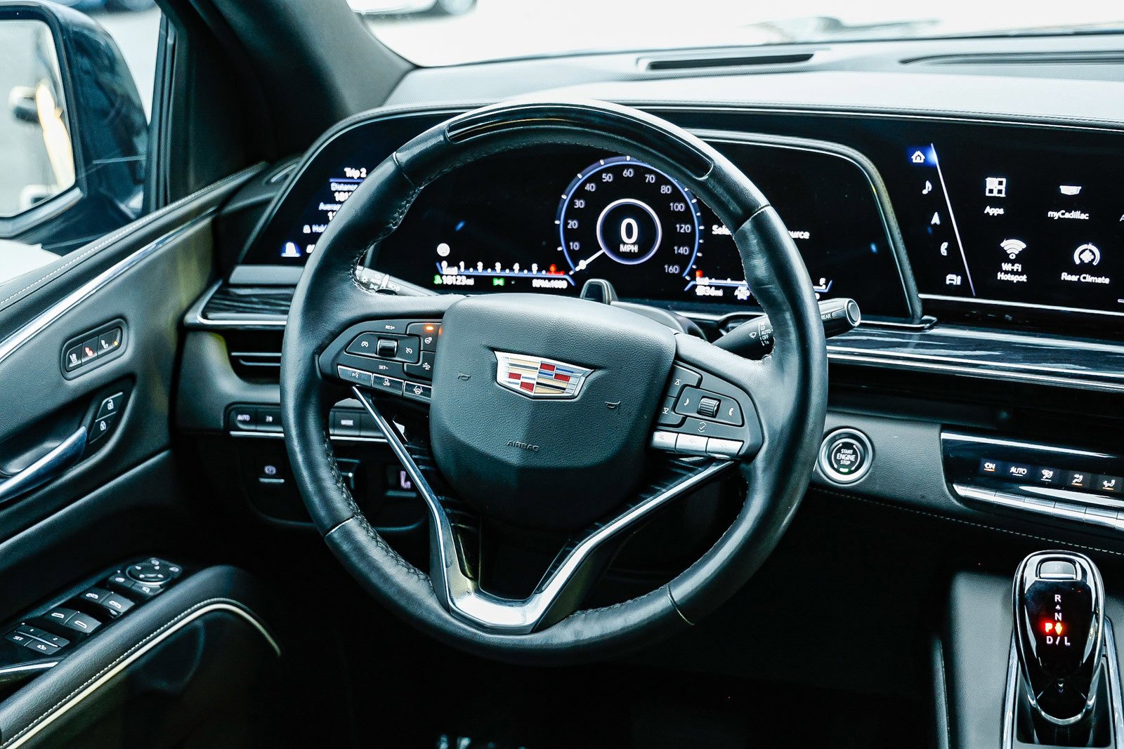 Used 2023 Cadillac Escalade Sport image 13