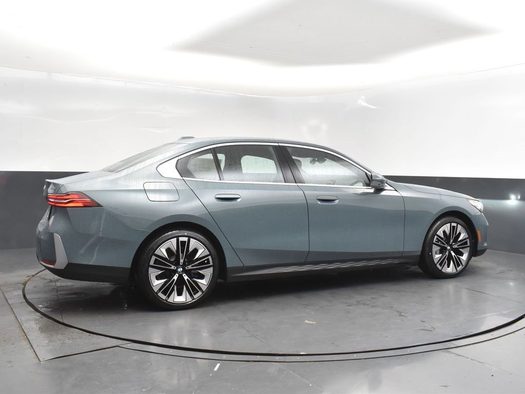 New 2026 BMW 530i w/ Premium Package image 8