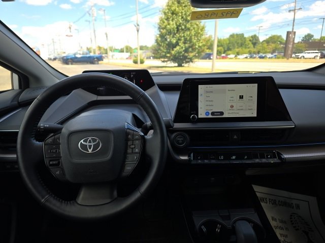Certified 2024 Toyota Prius XLE image 11